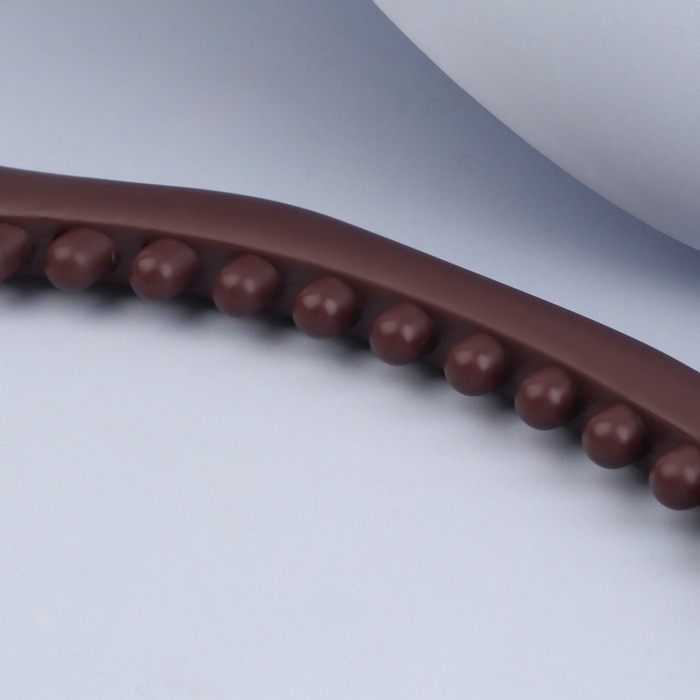 Массажёр универсальный «Дуга», 46 × 2 × 8 см, цвет коричневый Массажёр универсальный «Дуга», 46 × 2 × 8 см, цвет коричневый