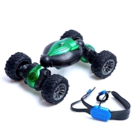 Машинка-перевёртыш HYPER SKIDDING с управлением жестами, цвет зелёный Машинка-перевёртыш HYPER SKIDDING с управлением жестами, цвет зелёный