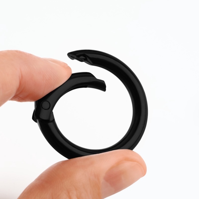 Кольцо-карабин, d = 25/35 мм, толщина - 4 мм, 5 шт, цвет чёрный Кольцо-карабин, d = 25/35 мм, толщина - 4 мм, 5 шт, цвет чёрный