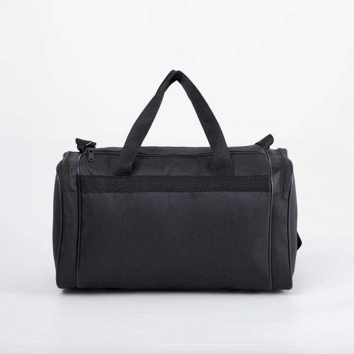 Сумка спортивная мужская на молнии, 3 наружных кармана, средний размер, цвет чёрный