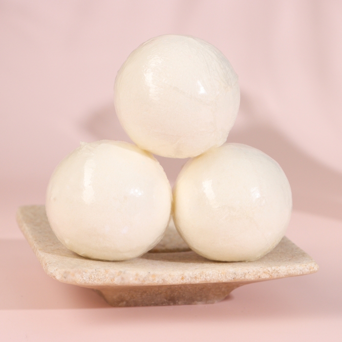 Бомбочки для ванны Бомбочки для ванны "С 8 марта, пионы", аромат печенья, 3 шт