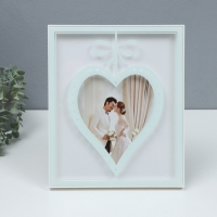 Фоторамка пластик на 1 фото 20х25 см "Сердце с бантиком" серебро бумага тиснение 26х2х31 см 107050 Фоторамка пластик на 1 фото 20х25 см "Сердце с бантиком" серебро бумага тиснение 26х2х31 см 107050