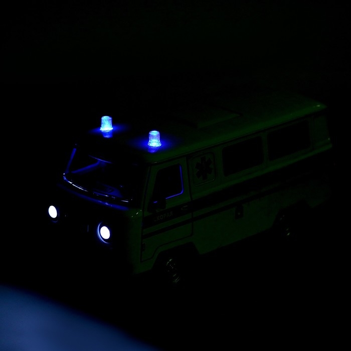 Машина металлическая «УАЗ 3962. Скорая помощь», инерция, 1:24, свет и звук Машина металлическая «УАЗ 3962. Скорая помощь», инерция, 1:24, свет и звук