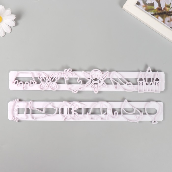 Каттеры для полимерной глины Каттеры для полимерной глины "Принцесса и её друзья" набор 2 шт 3,1х24,8х0,7 см