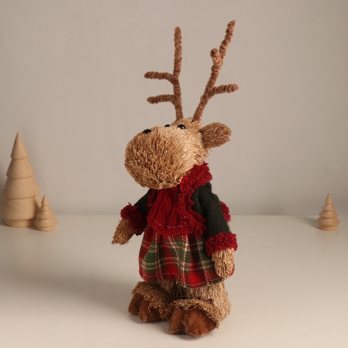 Декор Декор "Олениха в платье"