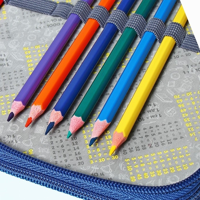 Пенал 2 секции, 125 х 205 мм, с наполнением 23 предмета, Calligrata Пенал 2 секции, 125 х 205 мм, с наполнением 23 предмета, Calligrata "Монстрики" ламинированный картон, универсальный