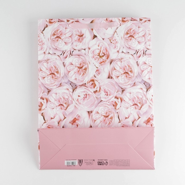 Пакет подарочный ламинированный вертикальный, упаковка, &laquo;Улыбайся&raquo;, L 31 х 40 х 11,5 см