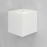 Светильник светодиодный настенный FSD-004, 6 Вт, 450 Лм, 3000К, IP54, 220 В, металл, белый Светильник светодиодный настенный FSD-004, 6 Вт, 450 Лм, 3000К, IP54, 220 В, металл, белый