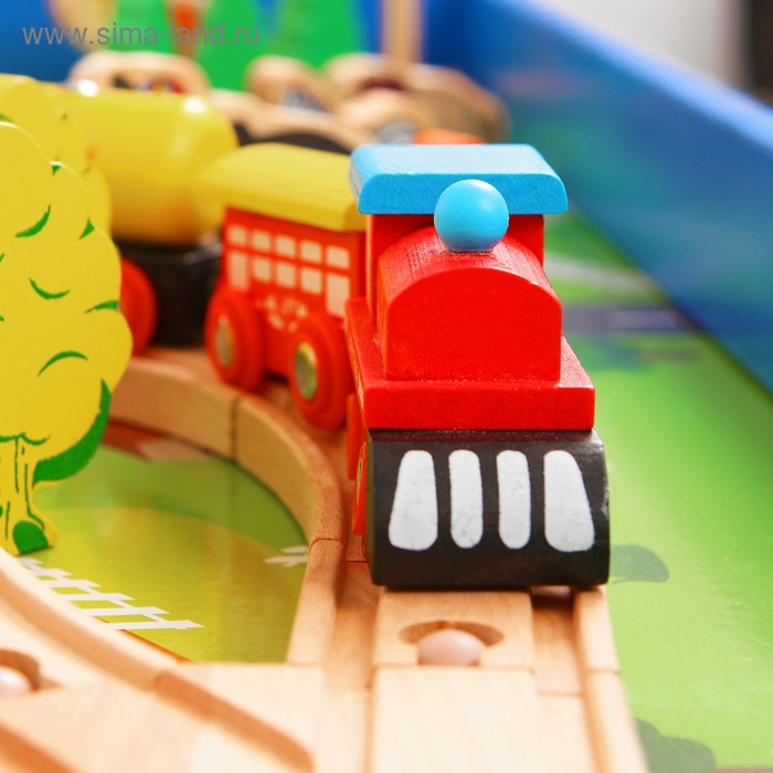 Железная дорога, 108 элементов, стол в комплекте Железная дорога, 108 элементов, стол в комплекте