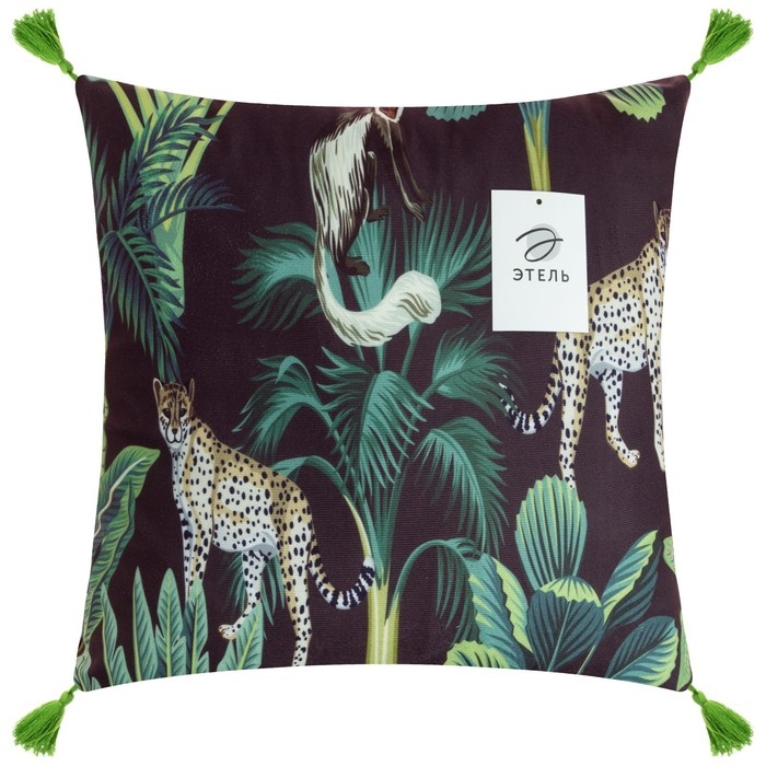 Наволочка декоративная с кисточками Этель «Хищники», 43х43 см Наволочка декоративная с кисточками Этель «Хищники», 43х43 см