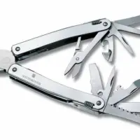 Мультитул SwissTool Spirit X в кожаном чехле Мультитул SwissTool Spirit X в кожаном чехле