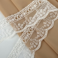 Кружево на сетке, 45 мм &times; 11 &plusmn; 1 м, цвет айвори