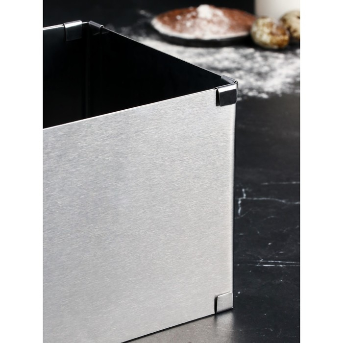 Форма для выпечки с регулировкой размера &laquo;Квадратная&raquo;, h-14 см, 16х16 - 28х28 см