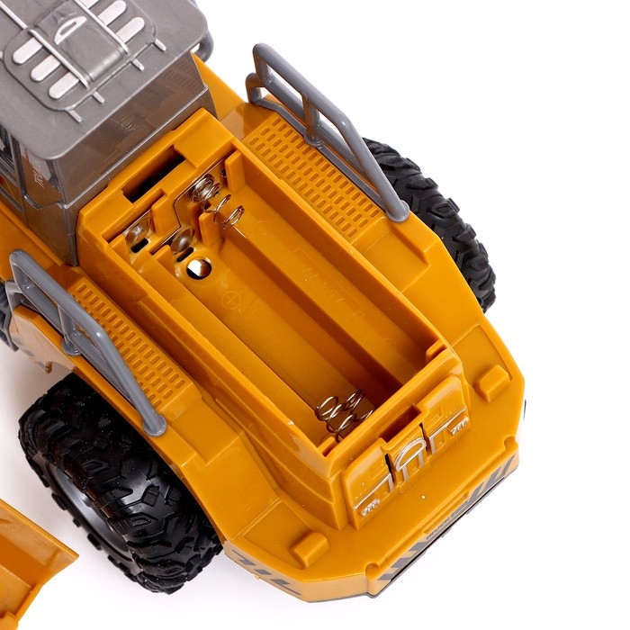 Экскаватор «Фермер», радиоуправляемый, работает от батареек, цвет оранжевый Экскаватор «Фермер», радиоуправляемый, работает от батареек, цвет оранжевый