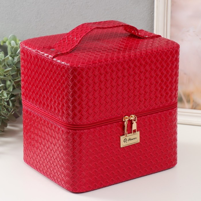 Шкатулка кожзам для косметики Шкатулка кожзам для косметики "Ромбы. Этажи" фуксия 24,5х20,5х27 см