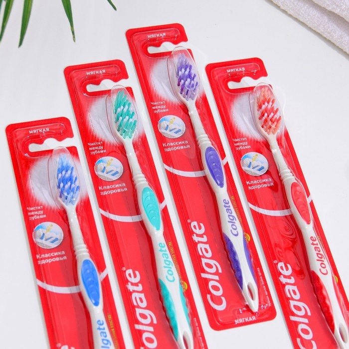 Зубная щётка Colgate «Классика здоровья», мягкая Зубная щётка Colgate «Классика здоровья», мягкая