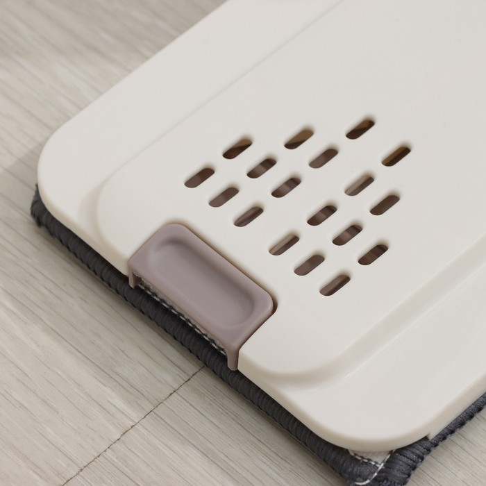 Швабра с отжимом и ведро Доляна: ведро с отсеками для полоскания и отжима 9,3 л, швабра плоская, запасная насадка из микрофибры