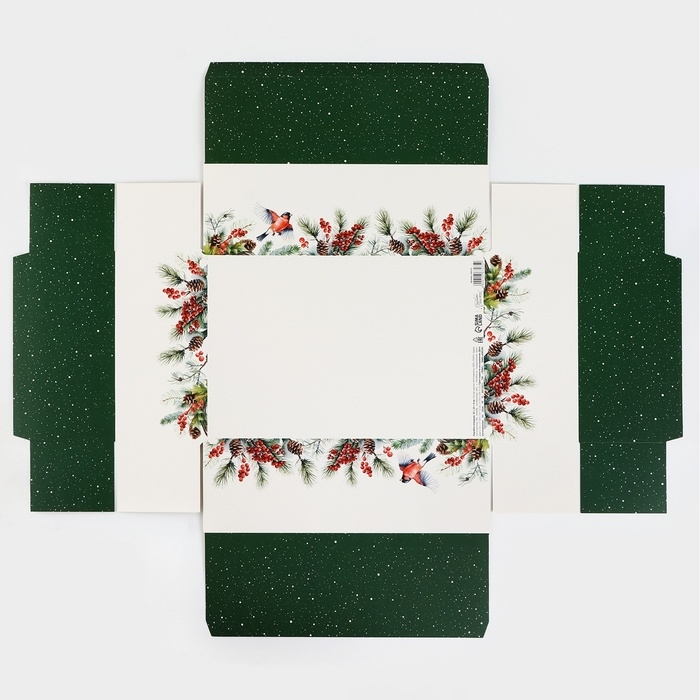 Коробка подарочная новогодняя складная &laquo;Снегири&raquo;, 30 х 20 х 9 см, Новый год