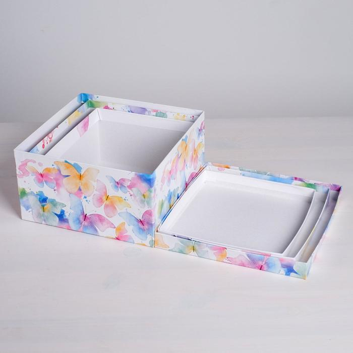Набор коробок 3 в 1, упаковка подарочная, &laquo;Акварельные бабочки&raquo;, 18 х 18 х 10 - 22 х 22 х 12 см