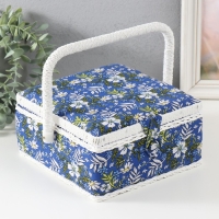 Шкатулка для рукоделия "Полевые цветы на синем" 20х20х11 см Шкатулка для рукоделия "Полевые цветы на синем" 20х20х11 см