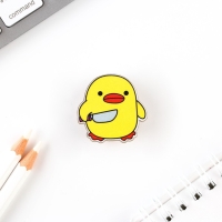 Значок &laquo;Опасная утка&raquo;, 3 х 3 см