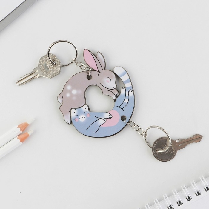 Брелок для ключей парный &laquo;Заяц и кот&raquo;, деревянный, 5,6 х 3,2