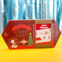 Подарочный набор &laquo;Веселья в новом году&raquo;: конфеты 120 г., носки размер: 35&ndash;42