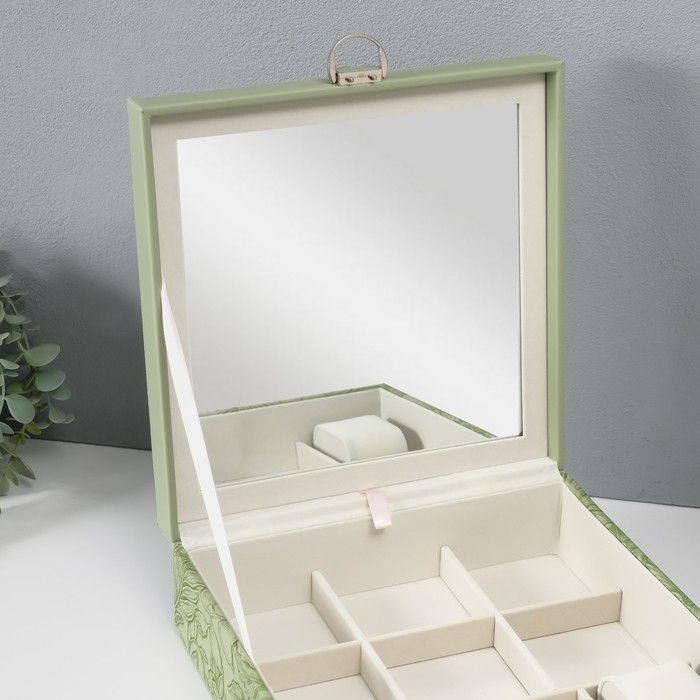 Шкатулка кожзам для украшений "Цветы" тиснение, серо-зелёная 25х25х8 см