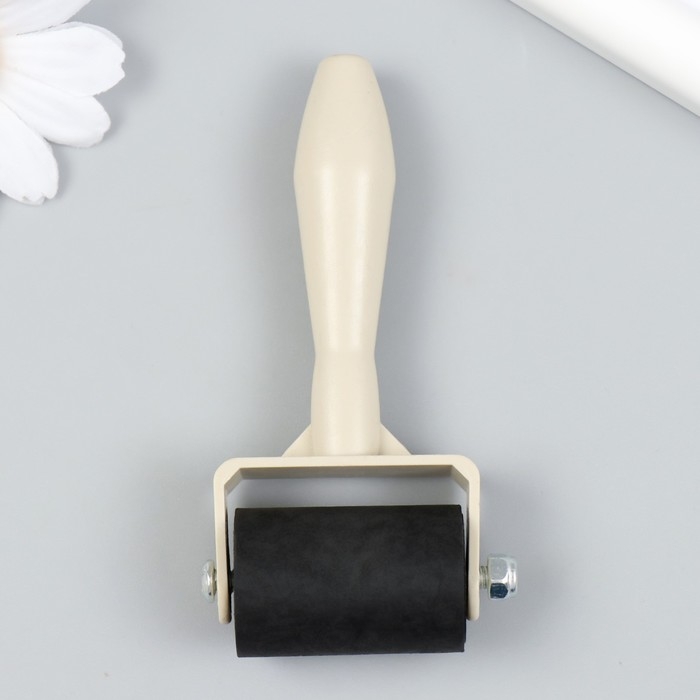 Ролик для творчества 9,5х3,5 см пластик, металл, резина Ролик для творчества 9,5х3,5 см пластик, металл, резина