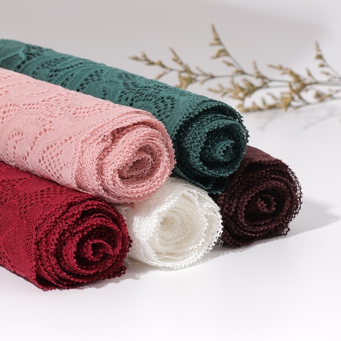 Кружевная эластичная ткань, 170 мм × 2,7 ± 0,5 м, цвет розово-бежевый Кружевная эластичная ткань, 170 мм × 2,7 ± 0,5 м, цвет розово-бежевый