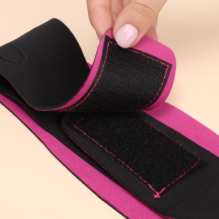 Маска текстильная для коррекции овала лица, на липучке, 62 &times; 9,5 см, цвет чёрный/розовый