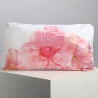 Косметичка-пенал PVC на молнии &laquo;Цветы&raquo;