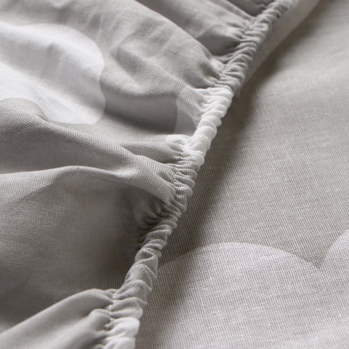 Простыня на резинке Этель Heart 140*200*25, 100% хлопок, бязь, 125г/м2 Простыня на резинке Этель Heart 140*200*25, 100% хлопок, бязь, 125г/м2