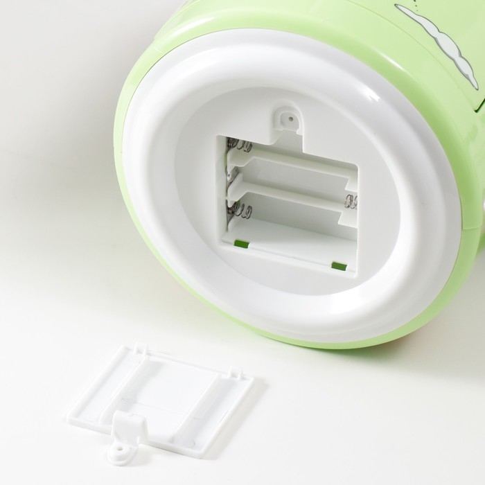 Копилка пластик "Банка. Жирафики" кодовый замок, звук АА зелёный 15х21 см