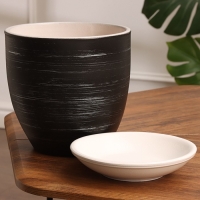 Горшок цветочный "Фоджа" черные линии 3,5 л