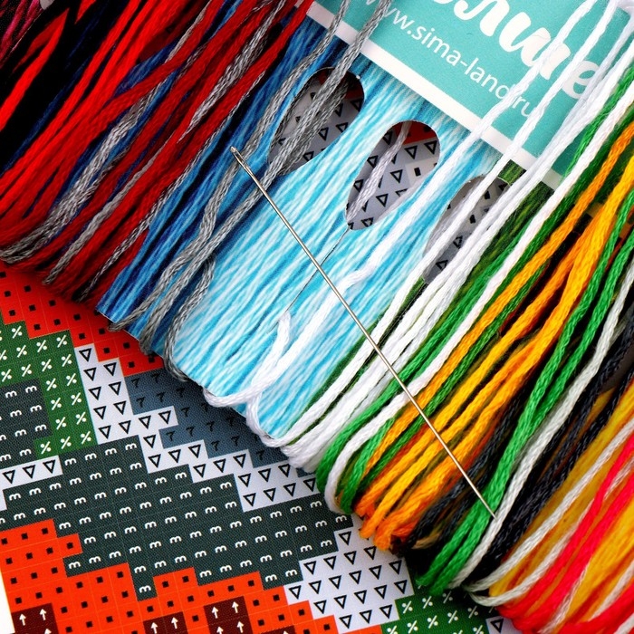 Вышивка крестиком на новый год на деревянной канве &laquo;Снегирь с варежкой&raquo;, новогодний набор для творчества