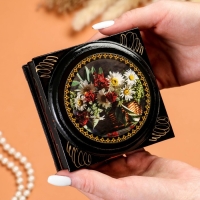 Шкатулка "Цветы" с накладкой, 10&times;10 см, лаковая миниатюра