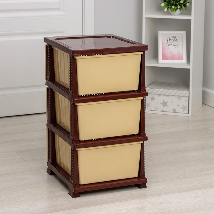 Комод 3-х секционный &laquo;Дельфин&raquo;, бежево-коричневый