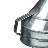 Воронка, d = 16,5 см, универсальная, большая, металл Воронка, d = 16,5 см, универсальная, большая, металл