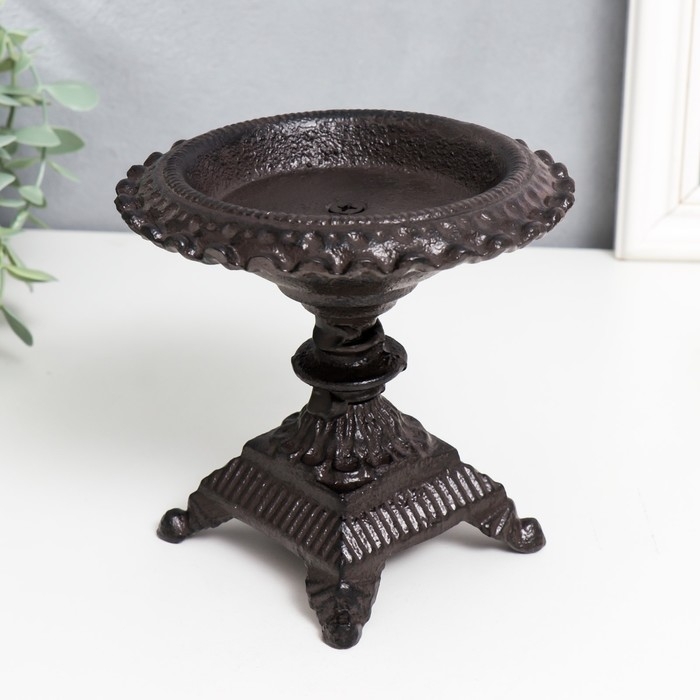 Подсвечник чугун на 1 свечу Подсвечник чугун на 1 свечу "Графство" 13х13х13 см