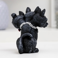 Фигура "Трехголовая собака" 10см