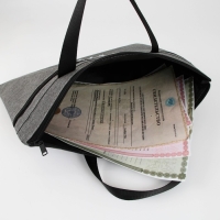 Папка для документов с ручками на молнии А4 «Семейные документы», 36 х 29,5 см. Папка для документов с ручками на молнии А4 «Семейные документы», 36 х 29,5 см.