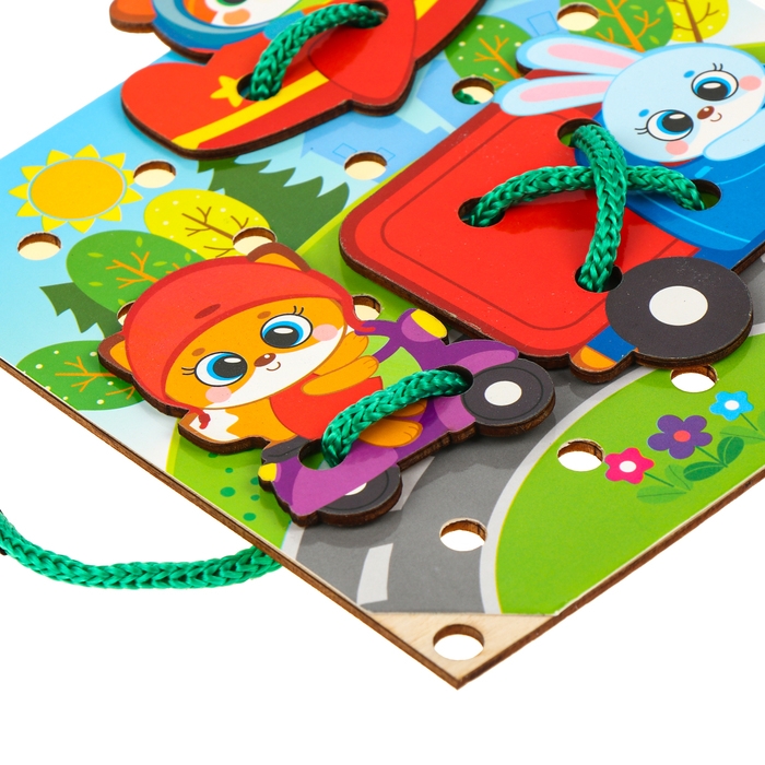 Деревянная игрушка-шнуровка &laquo;Транспорт&raquo;, 15&times;15 см