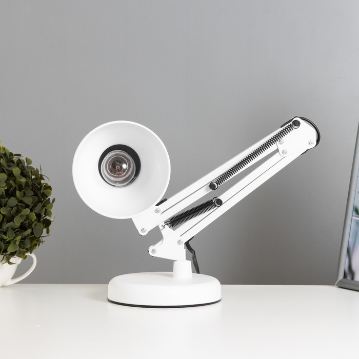 Настольная лампа Настольная лампа "Уникум" Е27 15Вт белый 14,5х15х57 см