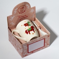 Кружка керамическая с ложкой &laquo;Новогодние игрушки&raquo;, 310 мл, цвет белый