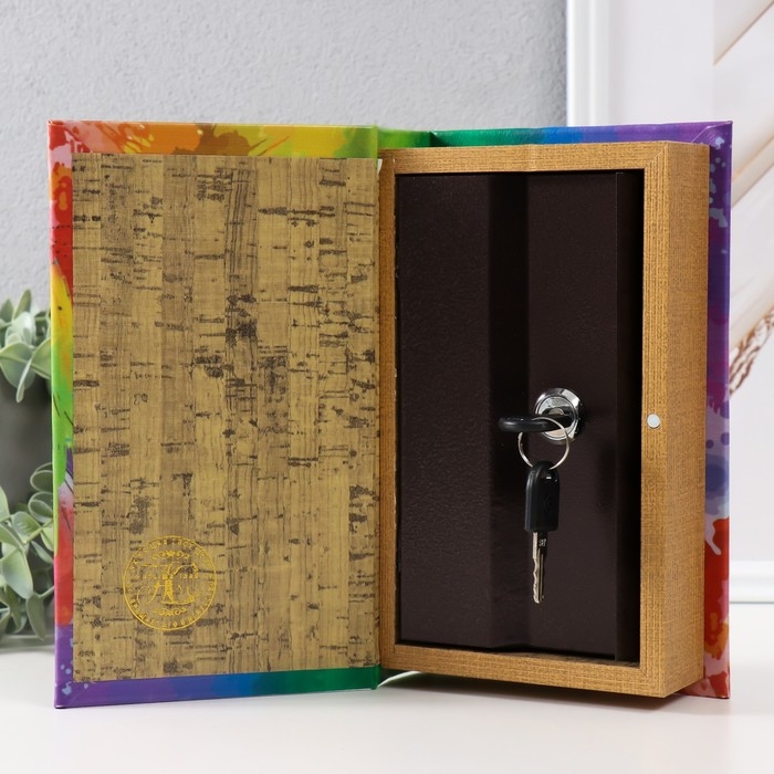 Сейф-книга дерево кожзам "Портрет девушки. Пятна краски" тиснение 21х13х5 см