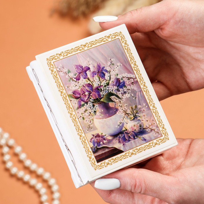 Шкатулка &laquo;Цветы в вазе&raquo;, белая, 8&times;10,5 см, лаковая миниатюра