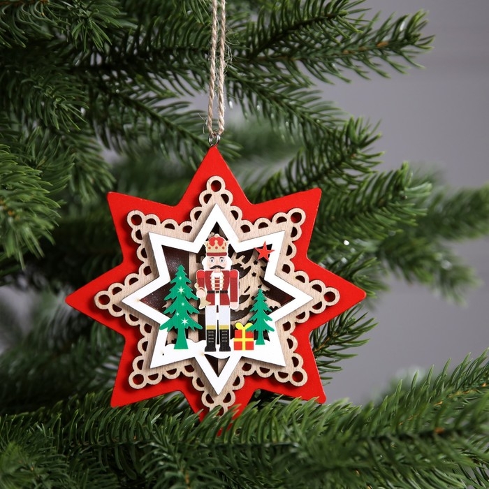 Ёлочная игрушка &laquo;Звезда с щелкунчиком&raquo;, от батареек, свечение тёплое белое