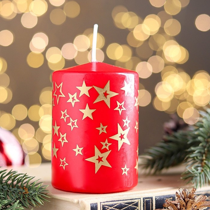 Свеча - цилиндр с узорами Свеча - цилиндр с узорами "Звезды", 5,6х8 см, красная с золотым