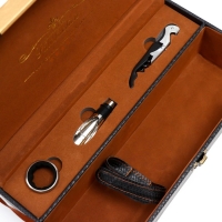 Шкатулка дерево, кожзам под бутылку "Премиум" 3 предмета тёмно-коричневый 35х11х17,5 см Шкатулка дерево, кожзам под бутылку "Премиум" 3 предмета тёмно-коричневый 35х11х17,5 см